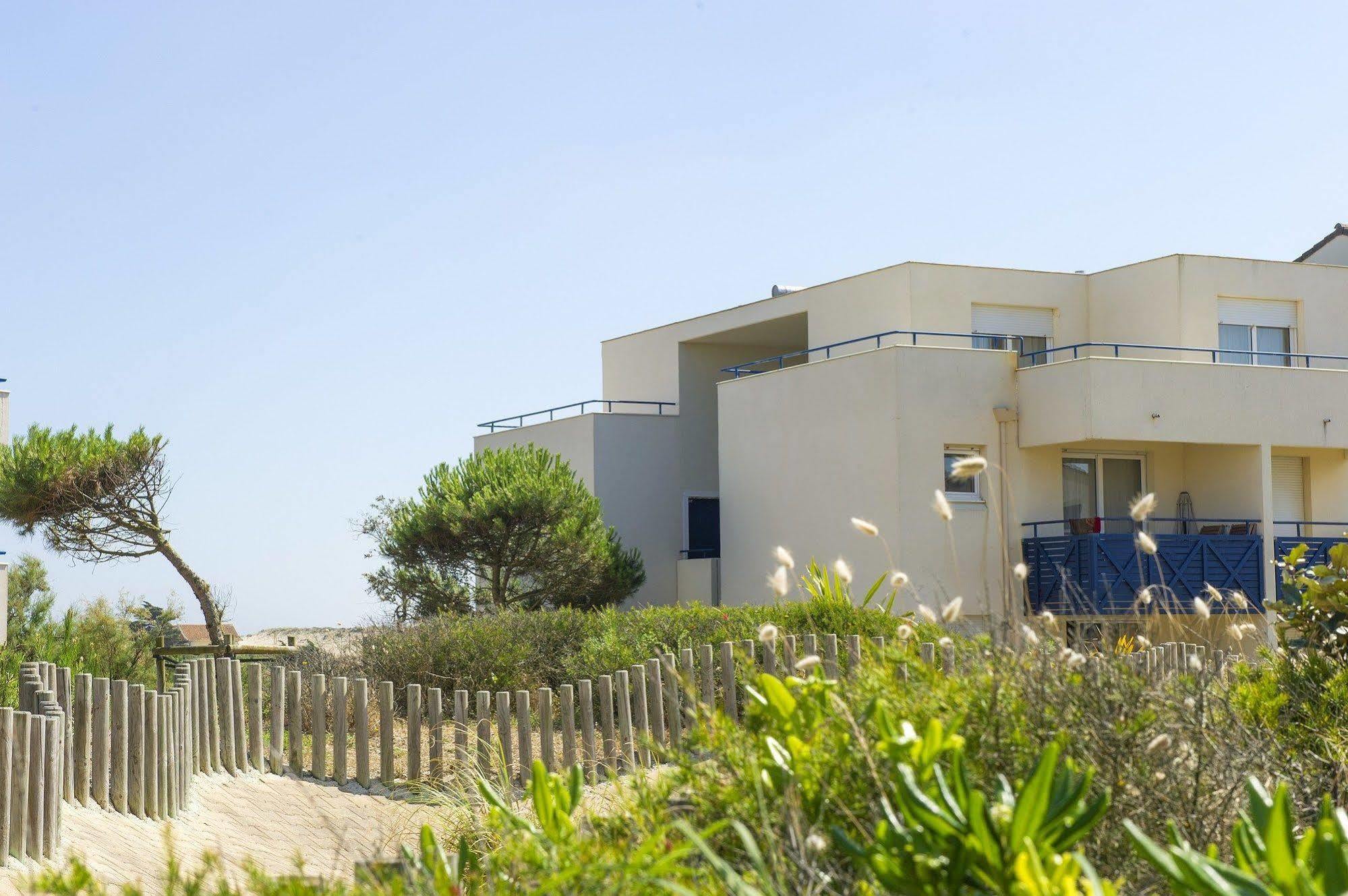 Residence Pierre & Vacances Bleu Marine Лакано Экстерьер фото