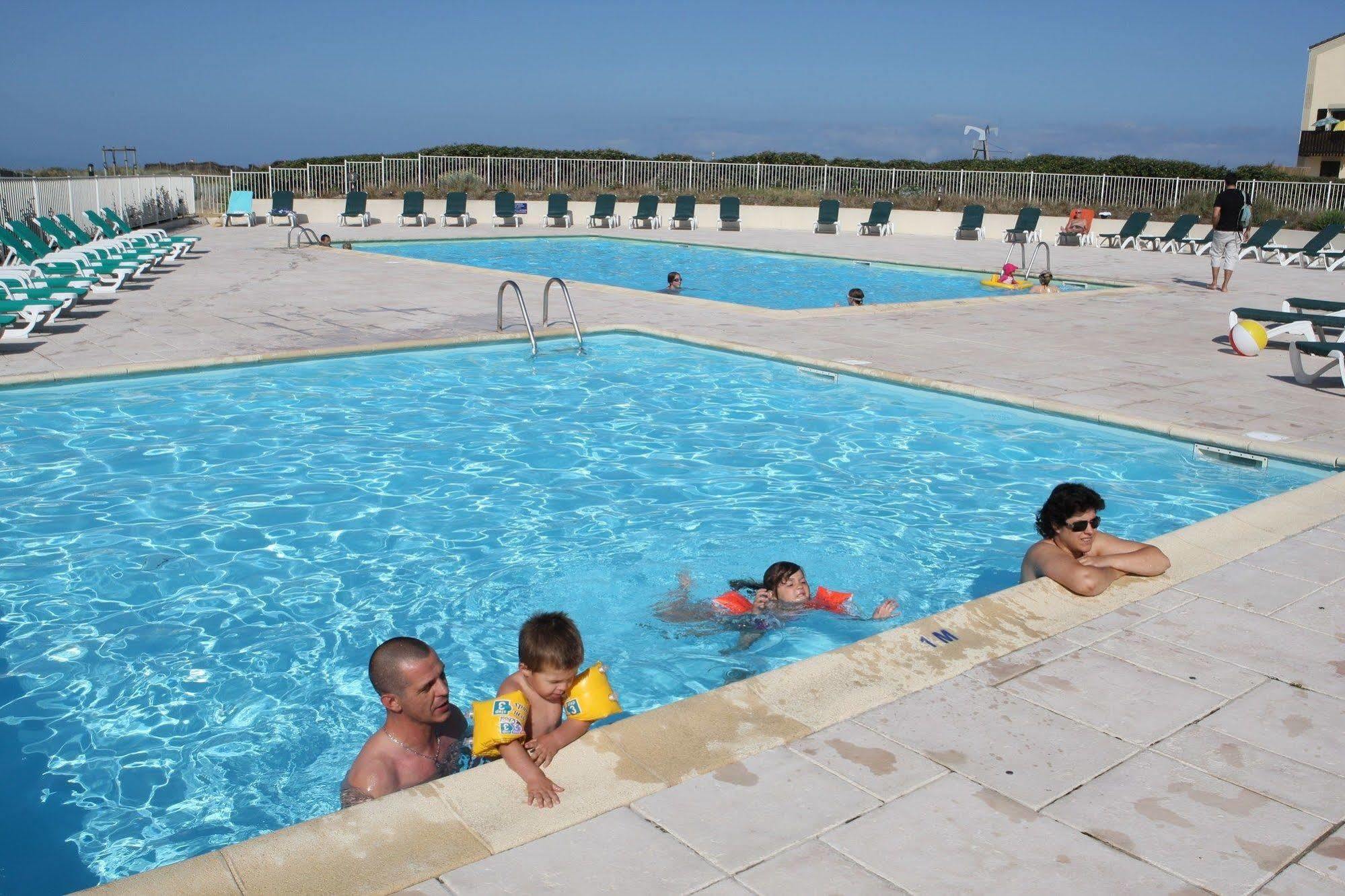 Residence Pierre & Vacances Bleu Marine Лакано Экстерьер фото